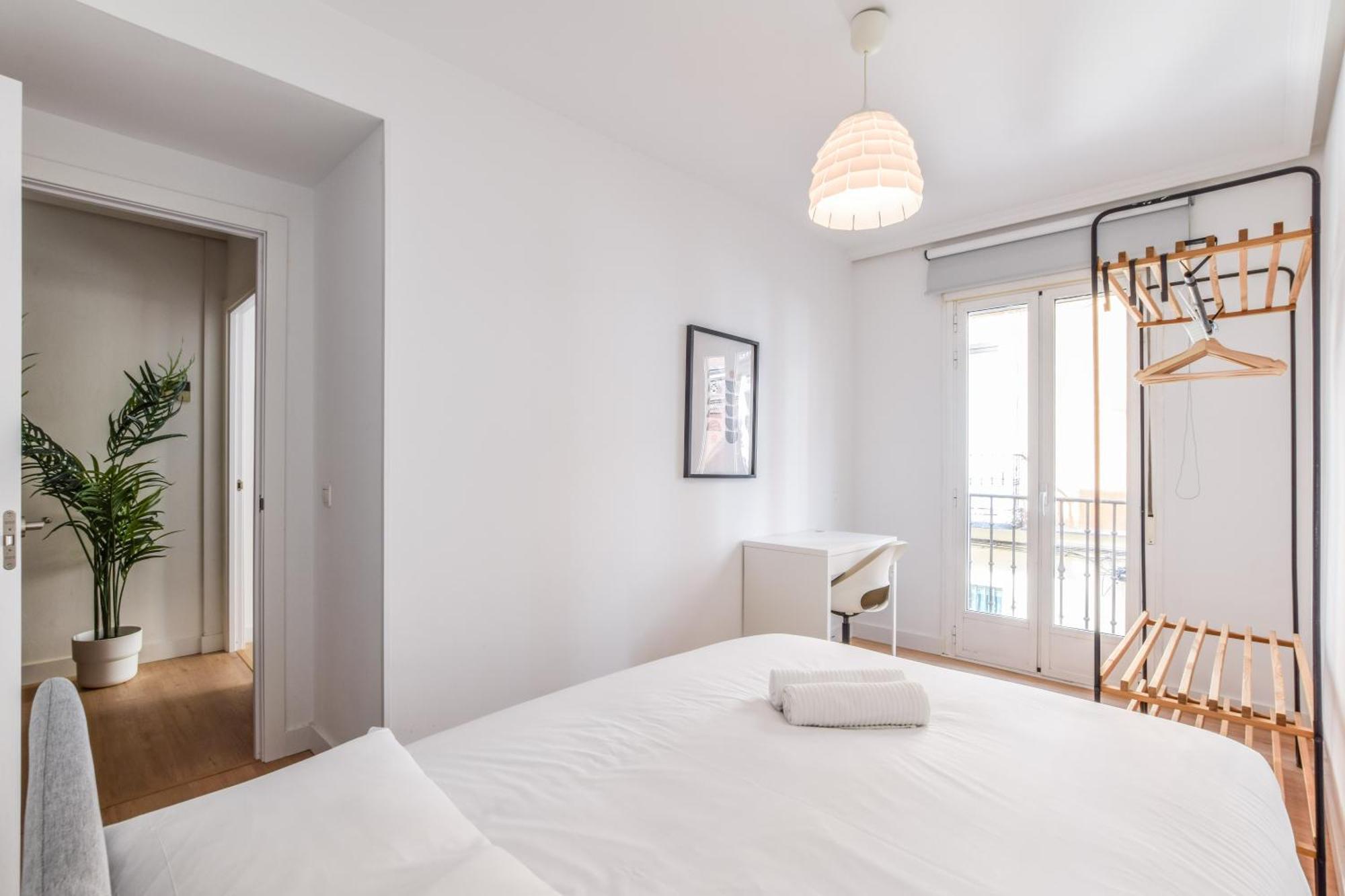 Apartamentos Reformados En Tirso De Molina Act Madrid Exterior foto