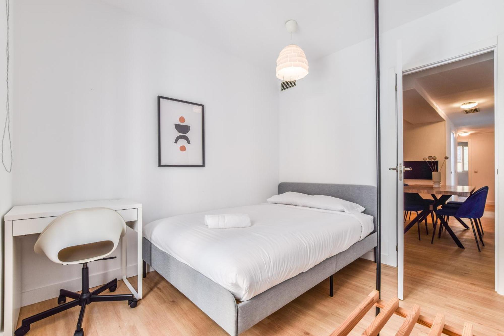 Apartamentos Reformados En Tirso De Molina Act Madrid Exterior foto