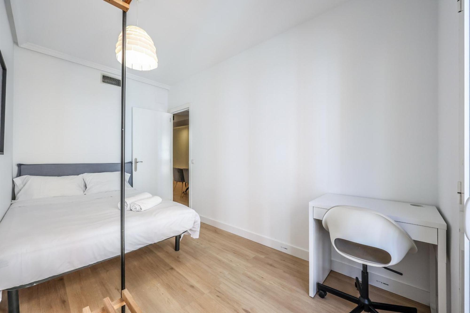 Apartamentos Reformados En Tirso De Molina Act Madrid Exterior foto